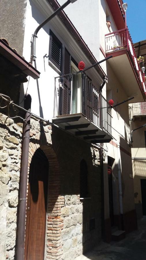 Arte Mare E Cultura Villa Pettineo Exterior photo